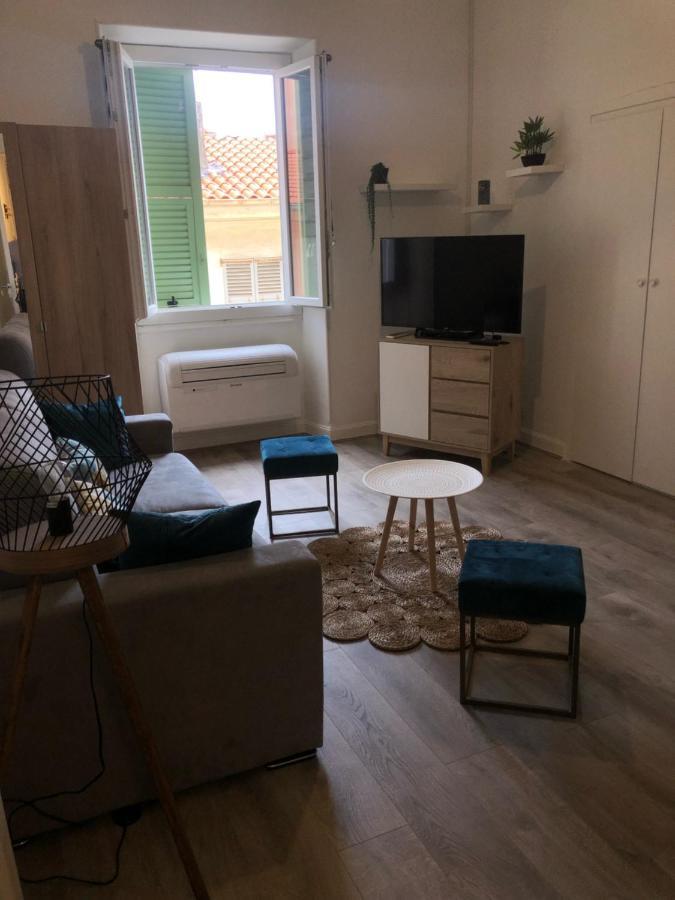 Appartement Le Saint-Michel à Menton Extérieur photo